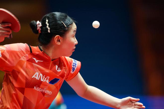 并探讨这些 并探讨这些